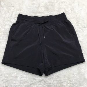 Lululemon Women's Black Shorts Size 4
